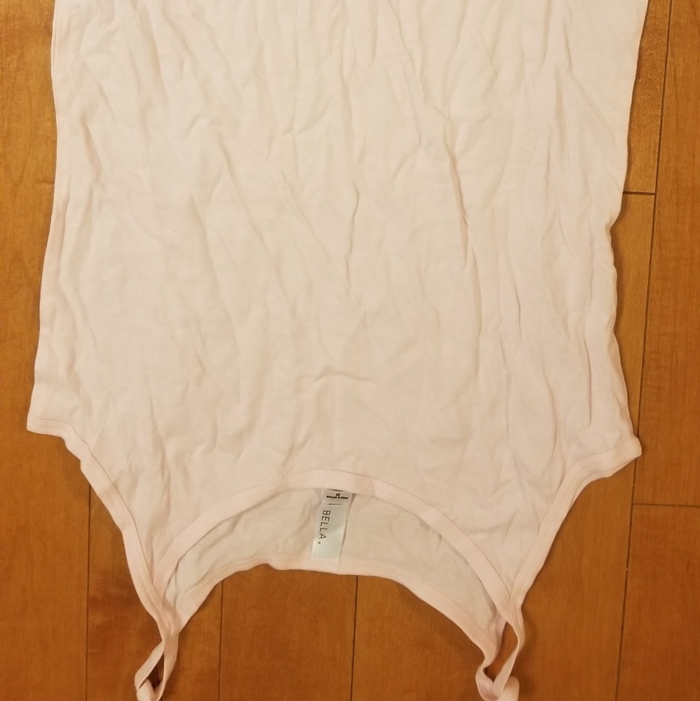 Tanktop - Picture 2 of 3